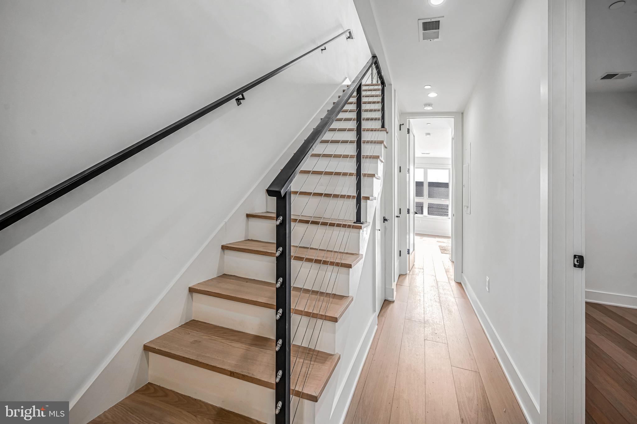 515 M St NE #2