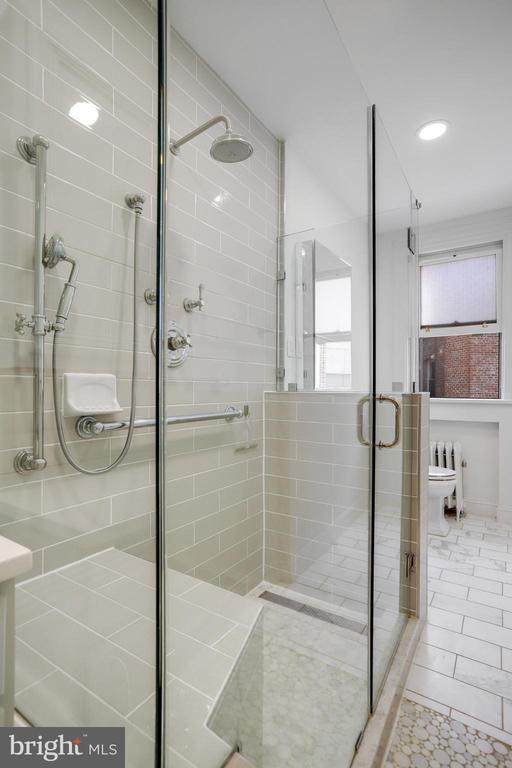 2039 New Hampshire Ave NW #509