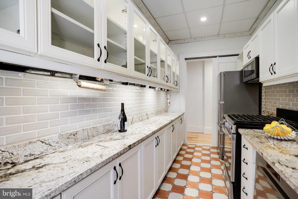 2039 New Hampshire Ave NW #509