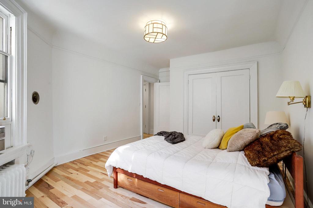 2039 New Hampshire Ave NW #509