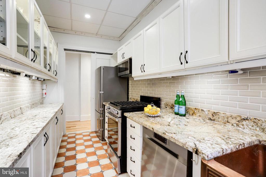 2039 New Hampshire Ave NW #509