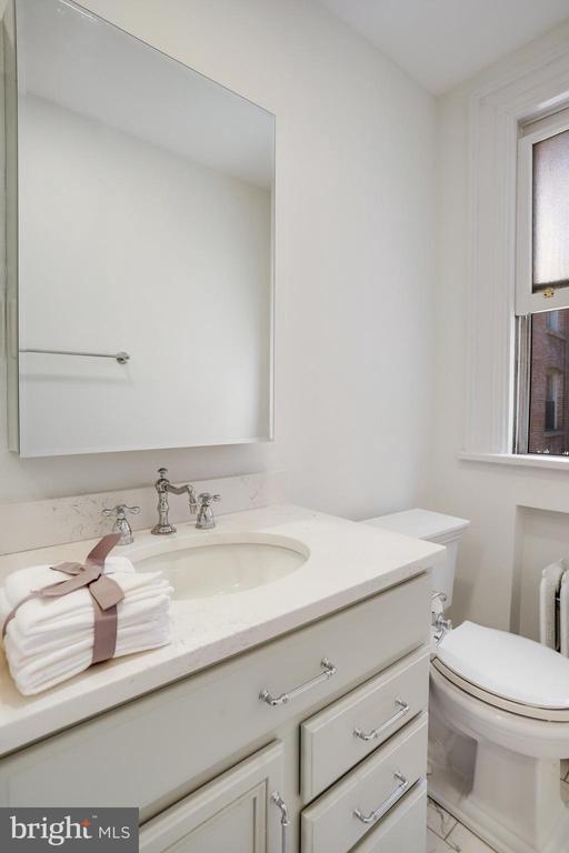 2039 New Hampshire Ave NW #509