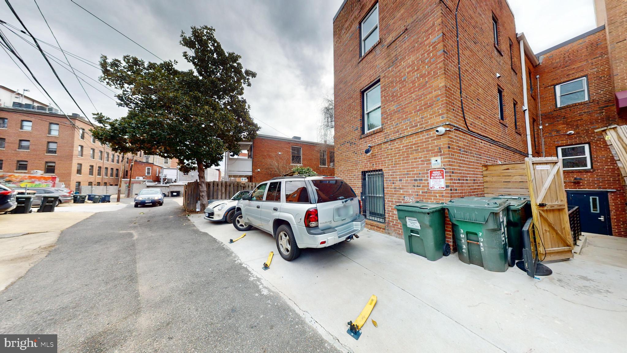 1821 T St NW