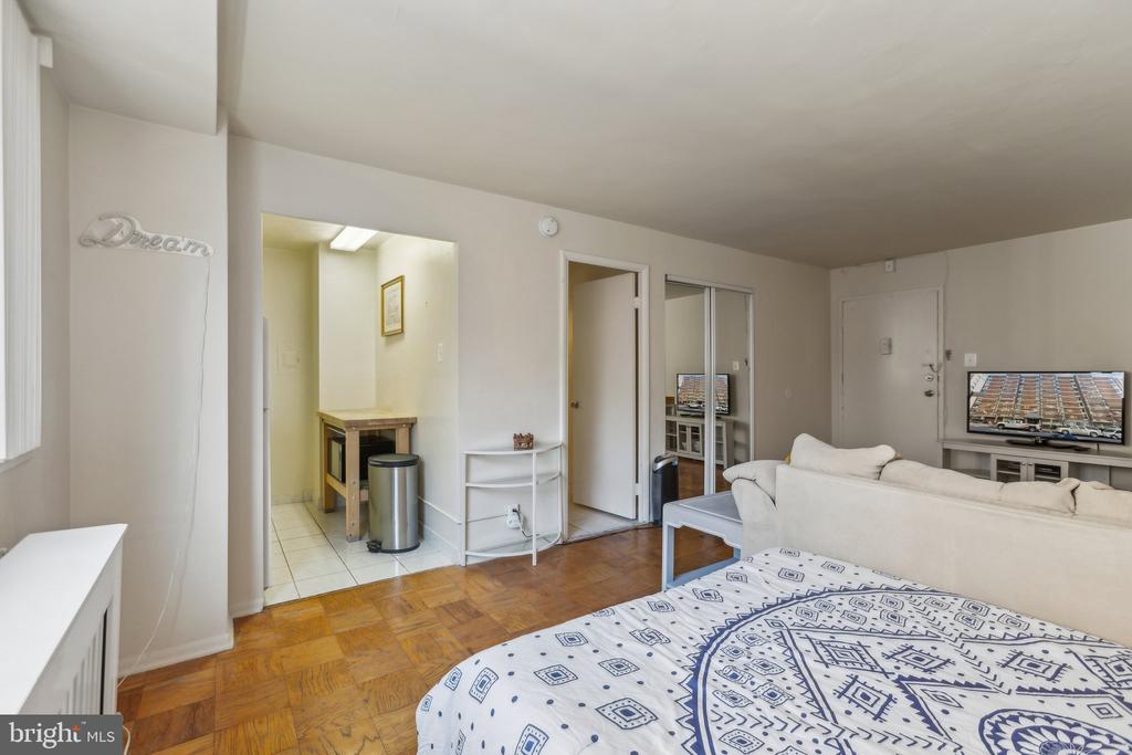 1420 N St NW #614