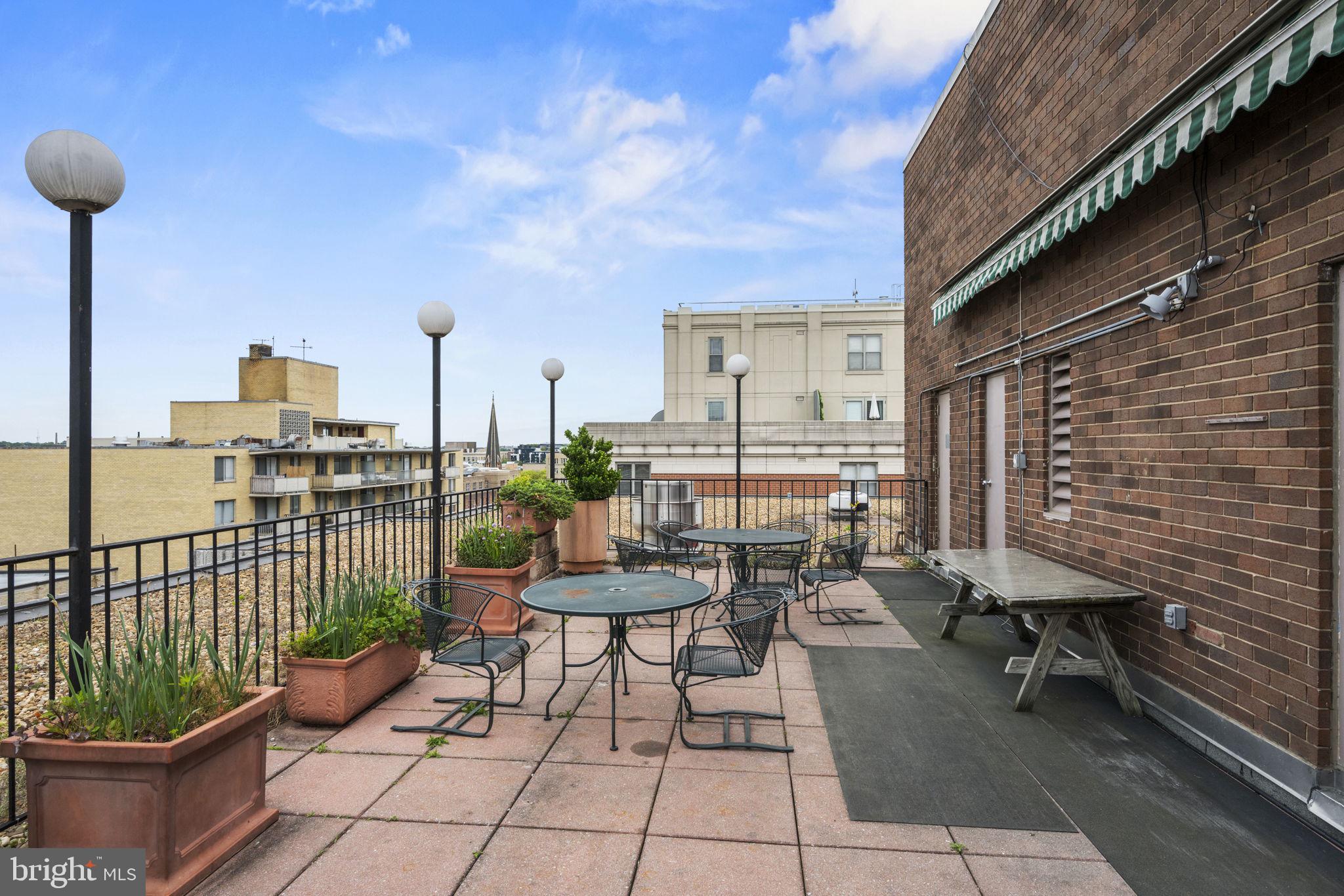 1420 N St NW #614