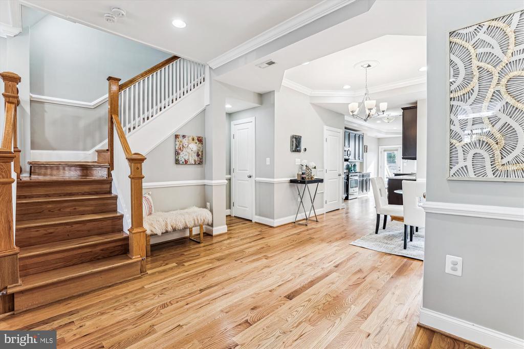1114 Spring Rd NW