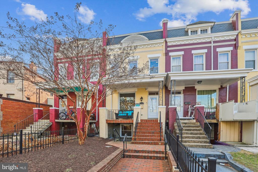 1114 Spring Rd NW