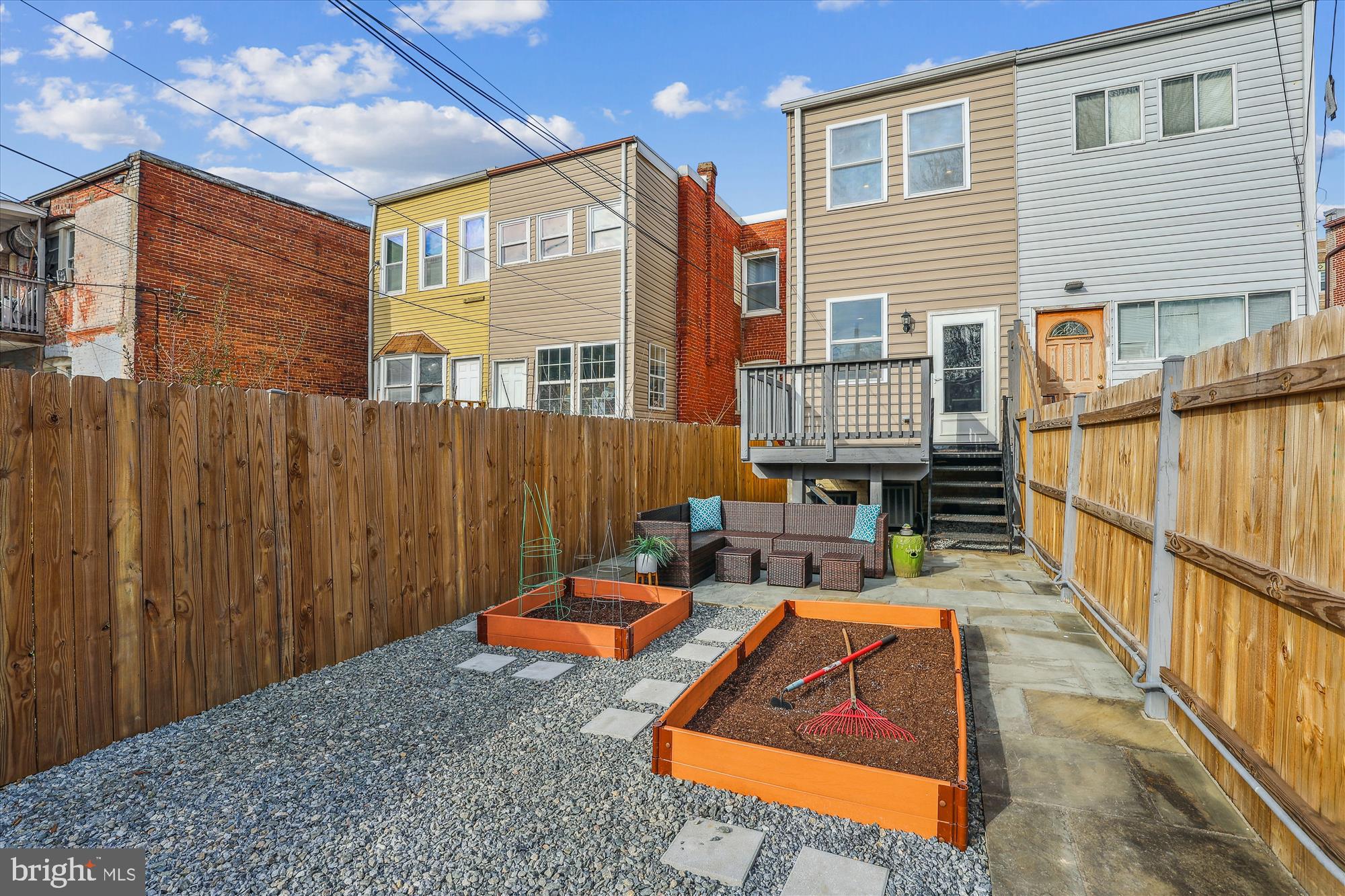 1114 Spring Rd NW
