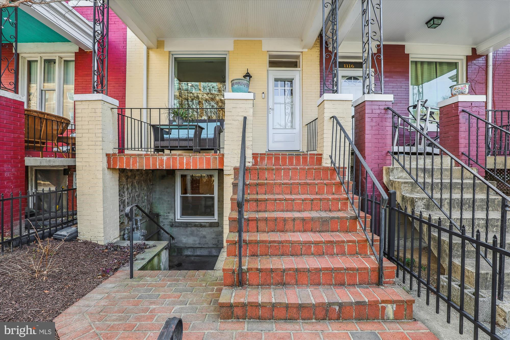 1114 Spring Rd NW
