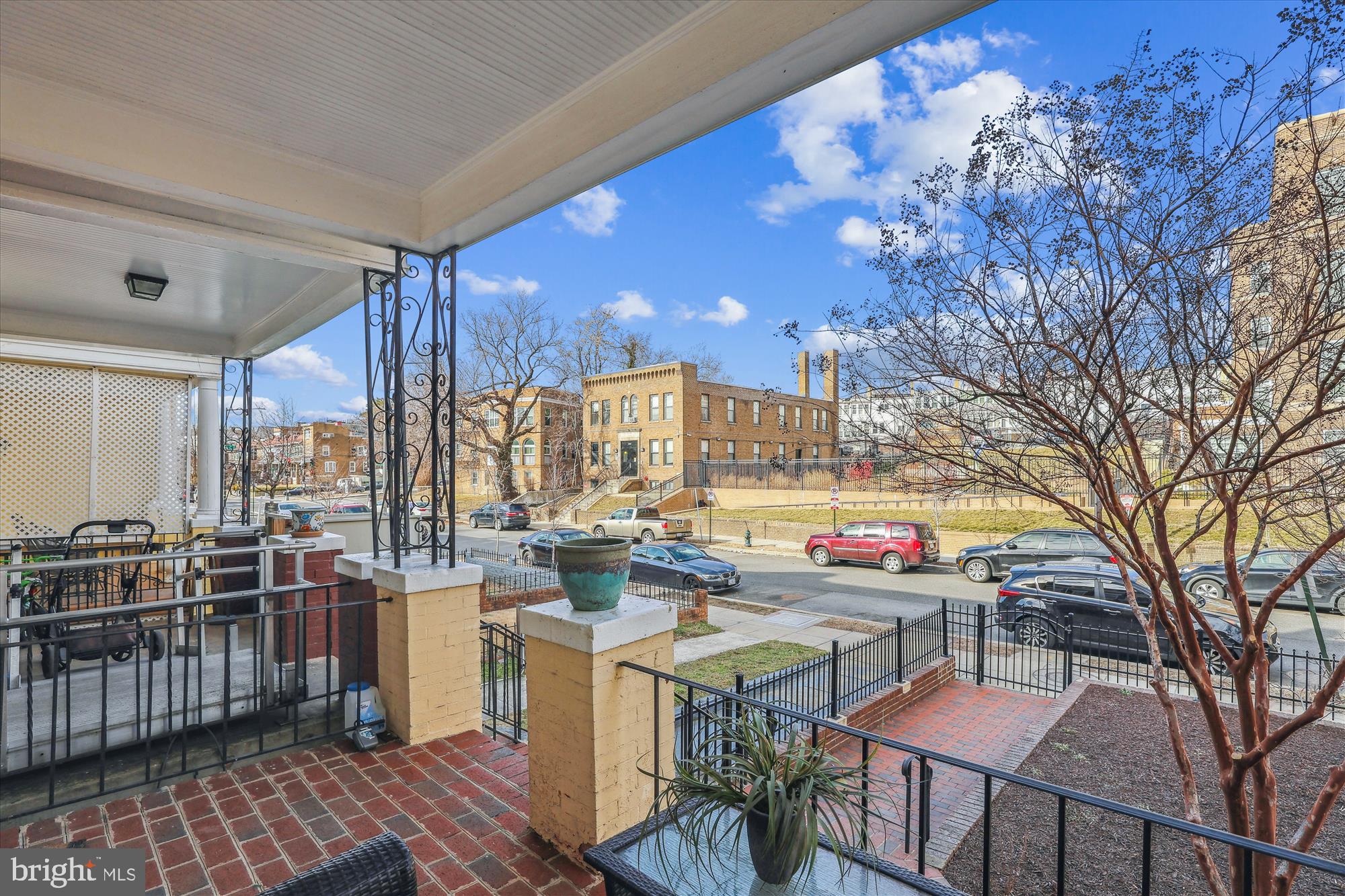 1114 Spring Rd NW