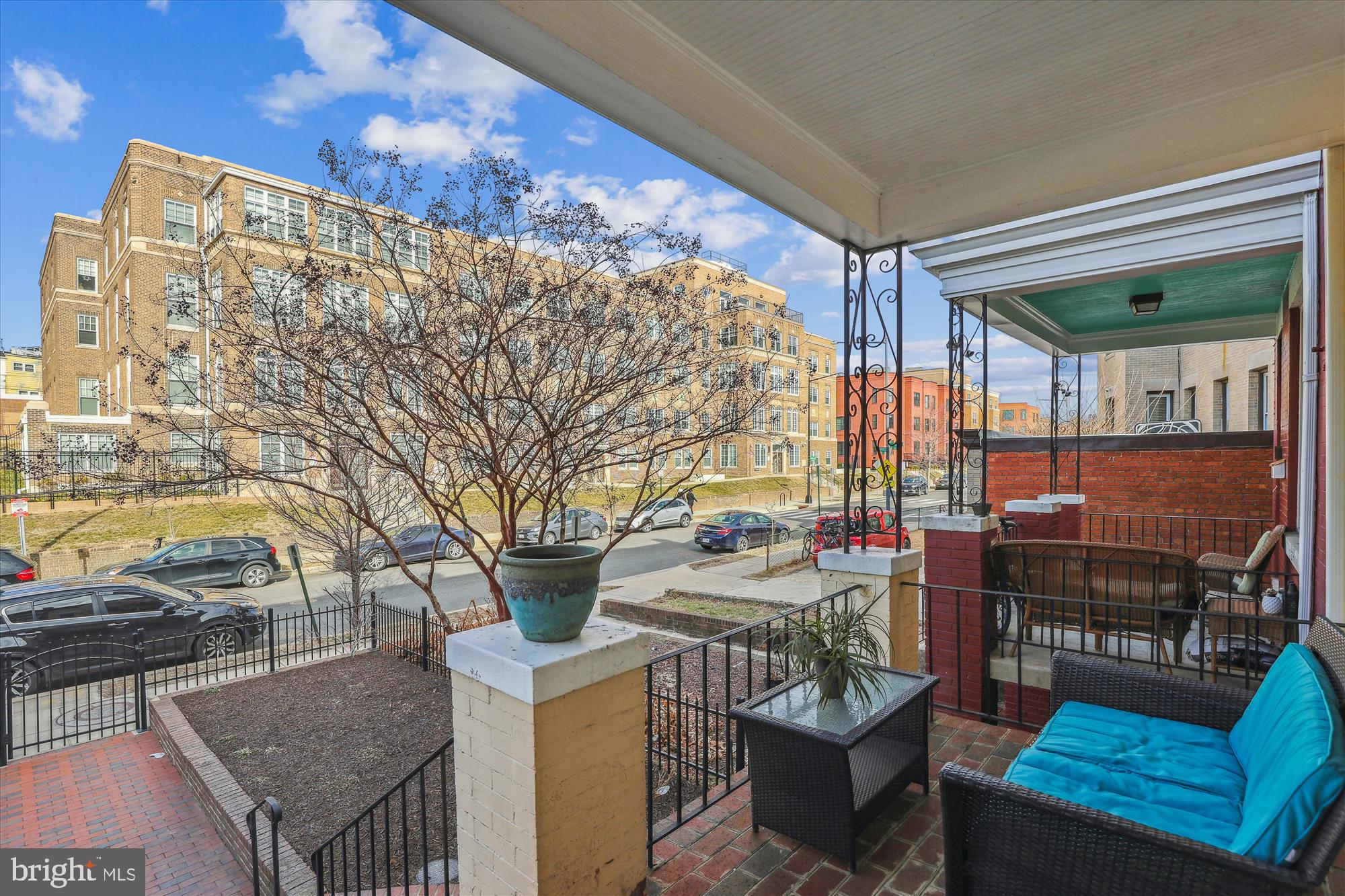 1114 Spring Rd NW
