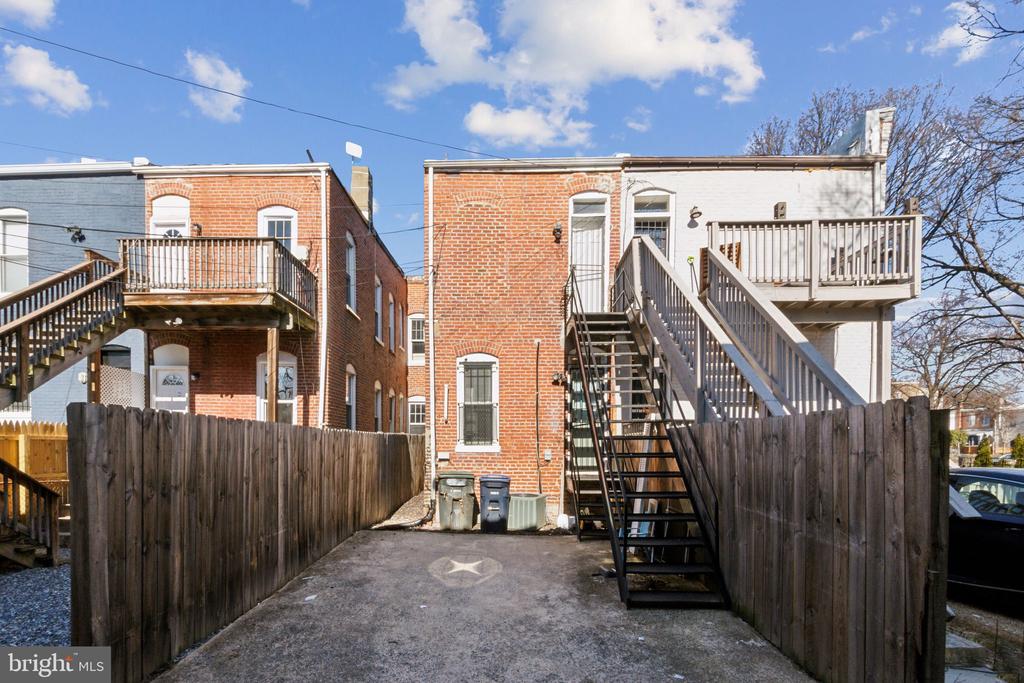 1269 MORSE STREET NE