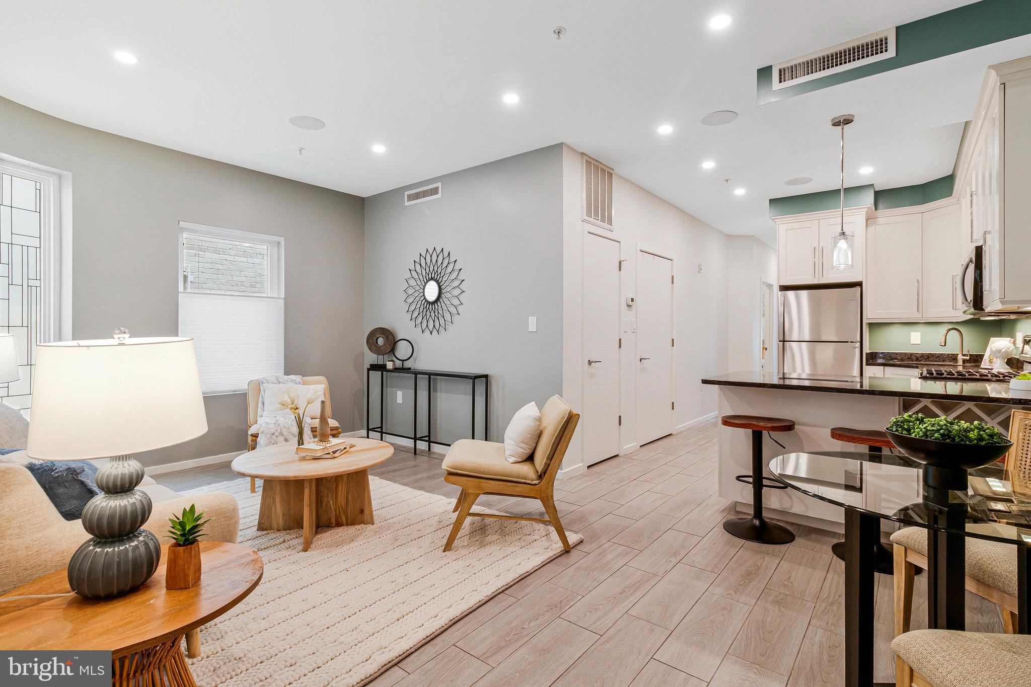756 PARK RD NW #2