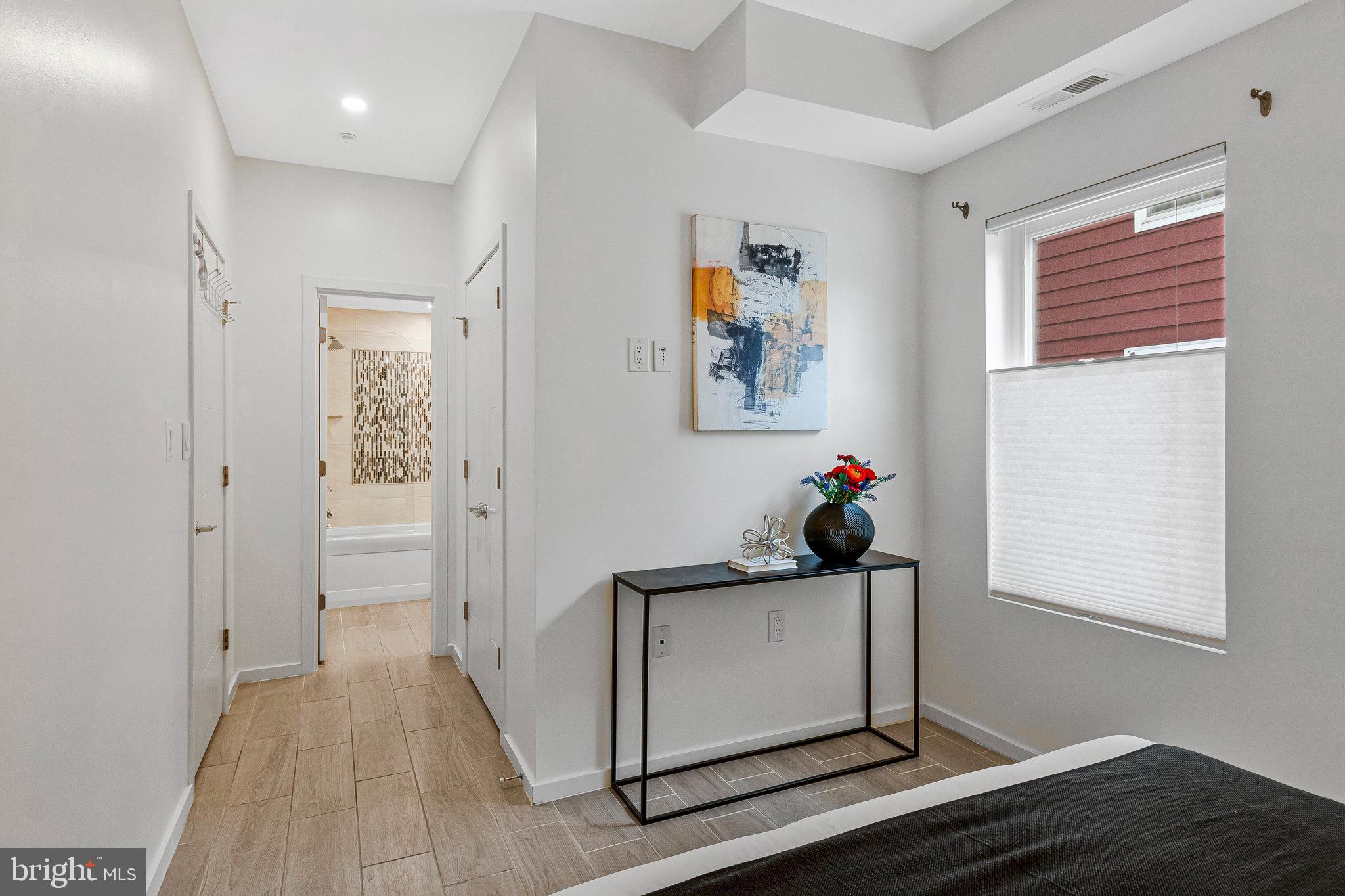 756 PARK RD NW #2