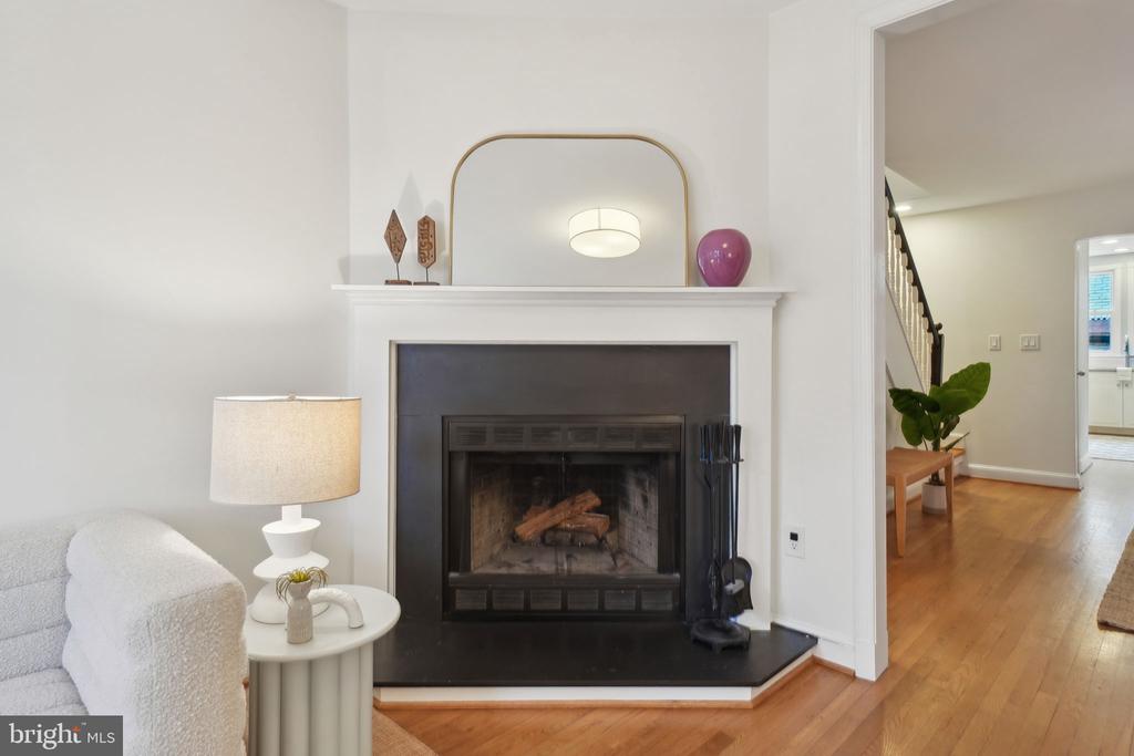 205 6th St SE