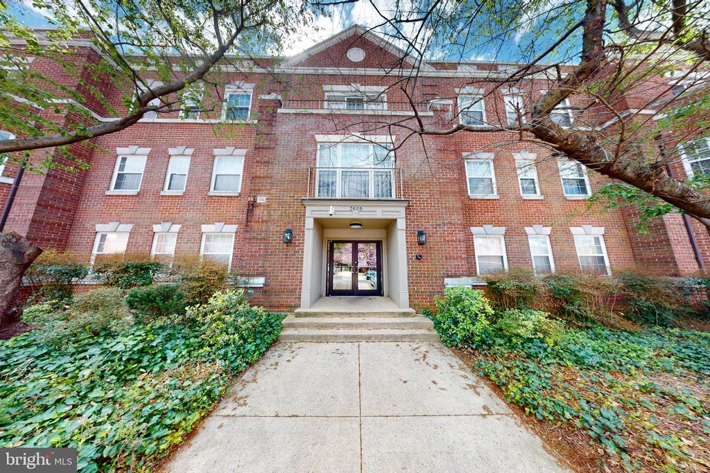 3609 38TH STREET NW Unit: 210