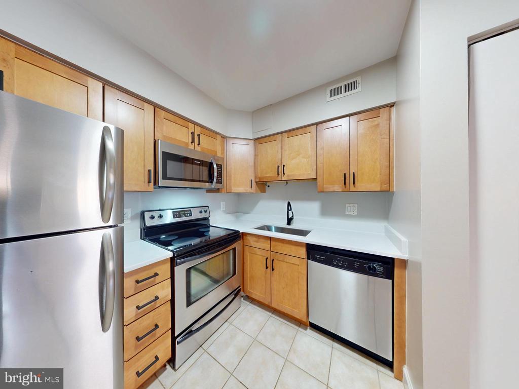 3609 38TH STREET NW Unit: 210