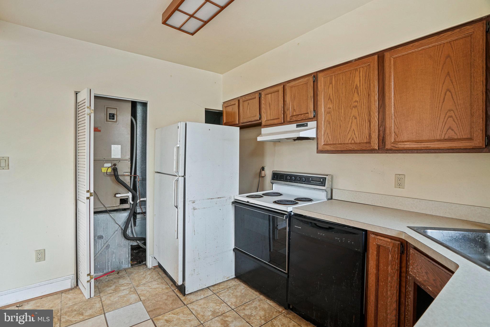 448 Park Rd NW