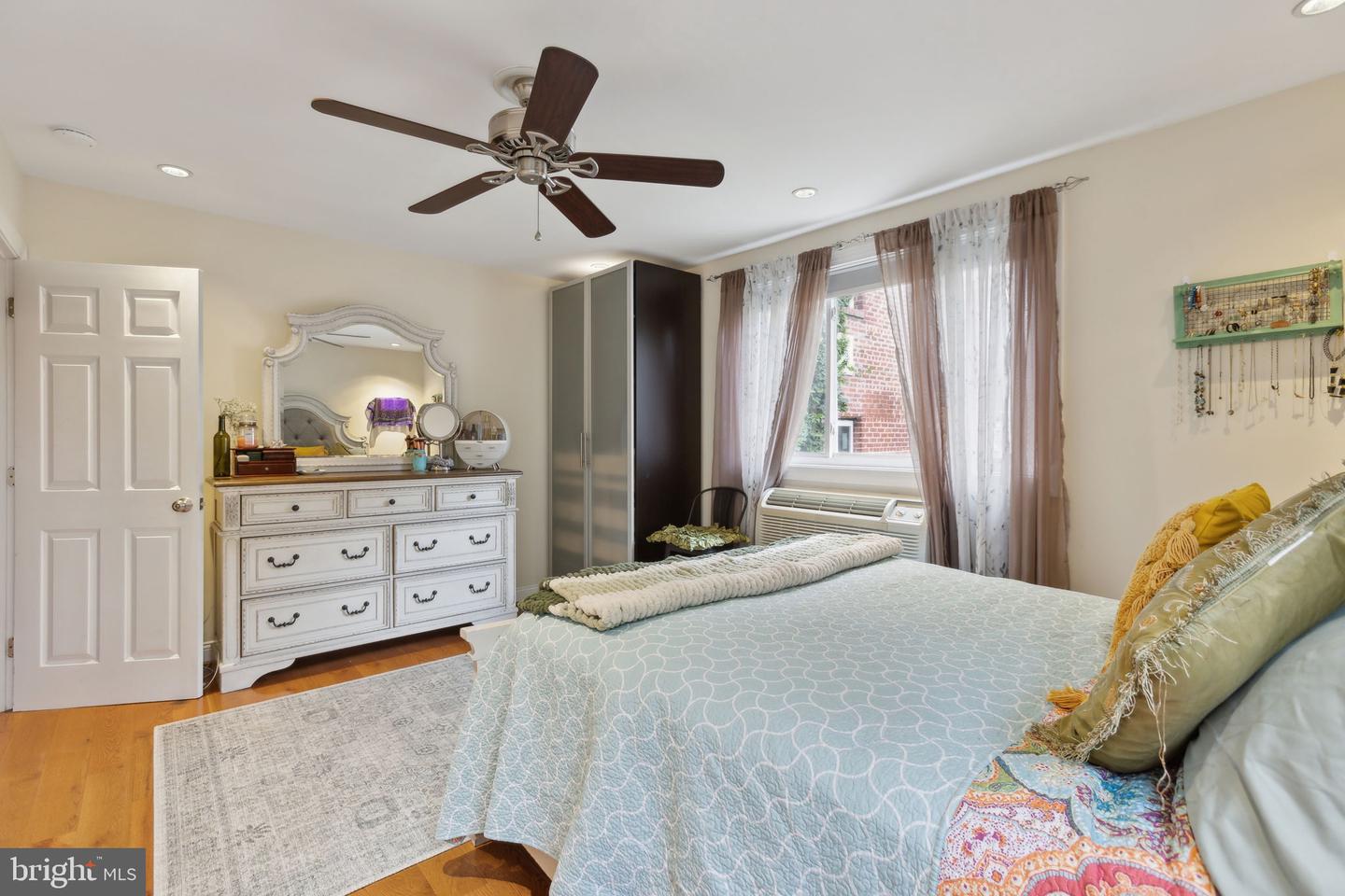 3656 New Hampshire Ave NW #3