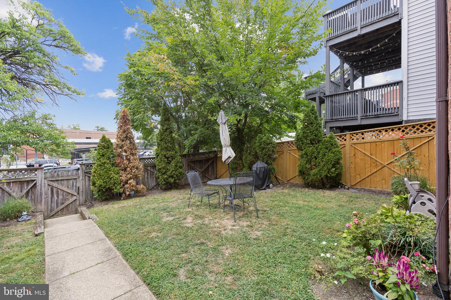 3656 New Hampshire Ave NW #3