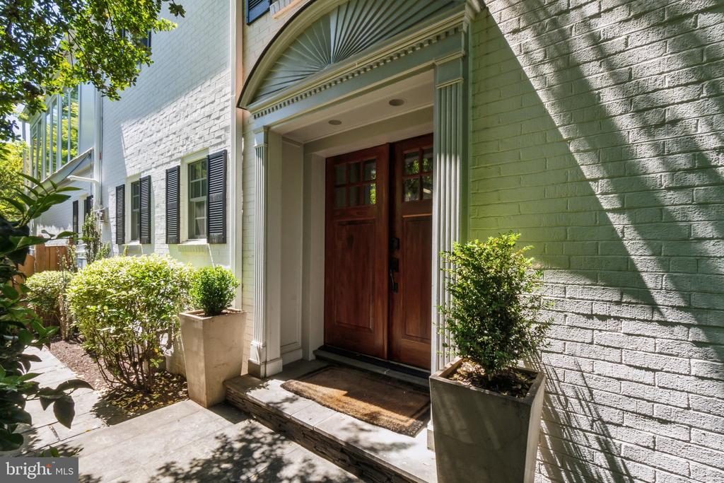 3626 Brandywine St NW