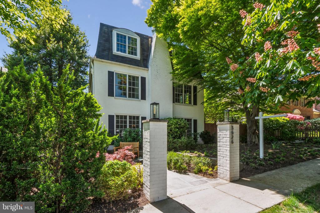 3626 Brandywine St NW