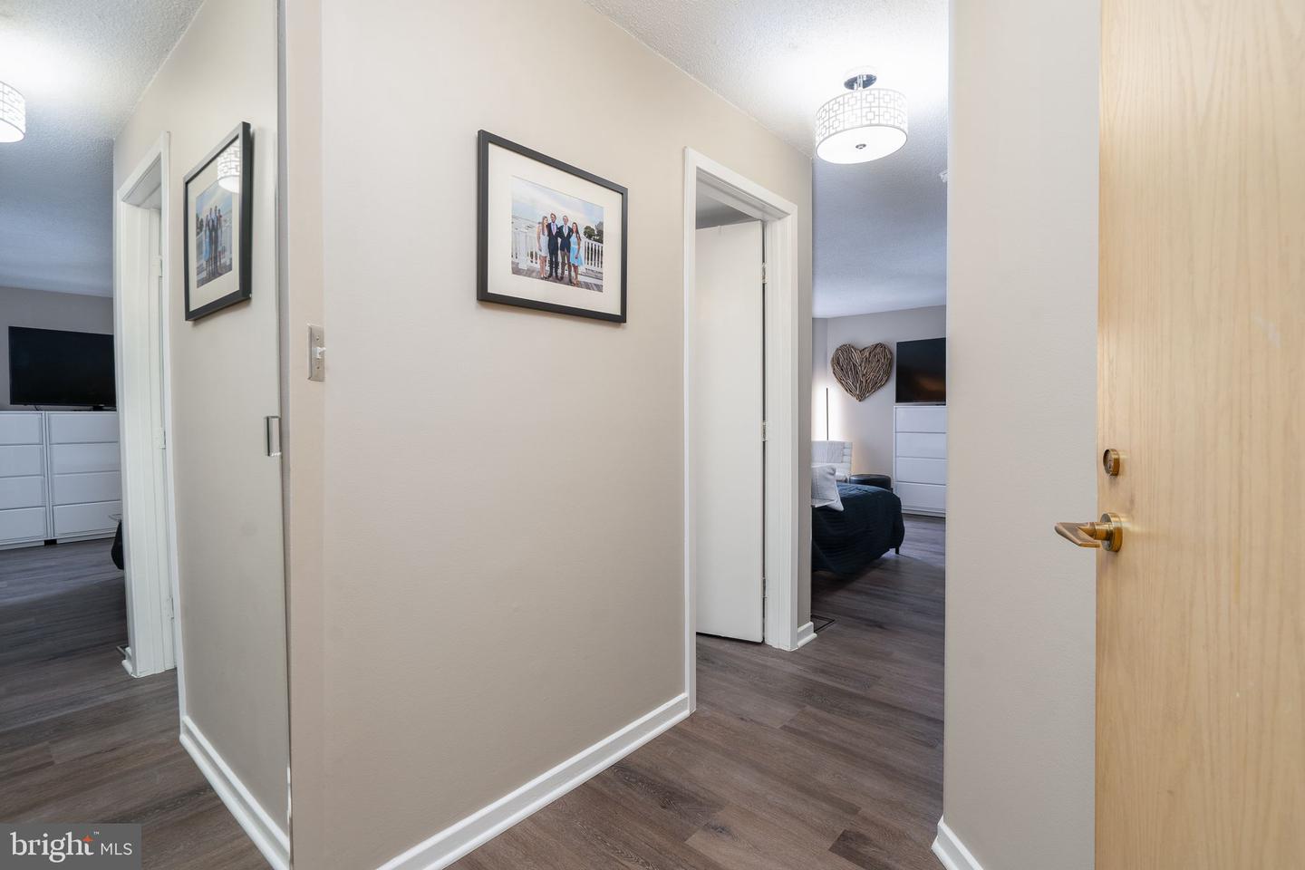 2111 WISCONSIN AVE NW #512