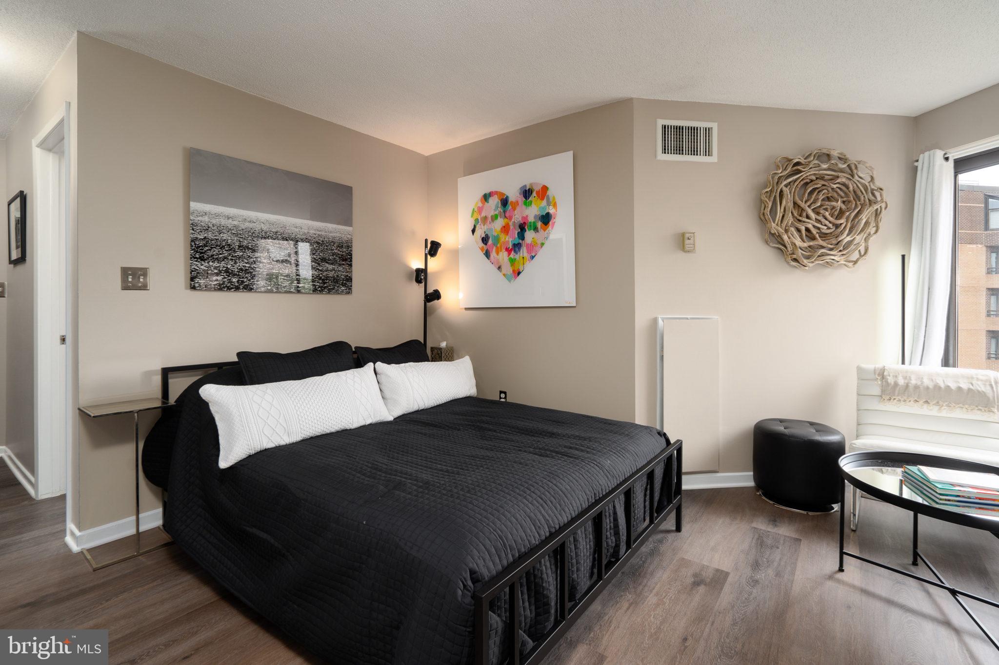 2111 WISCONSIN AVE NW #512