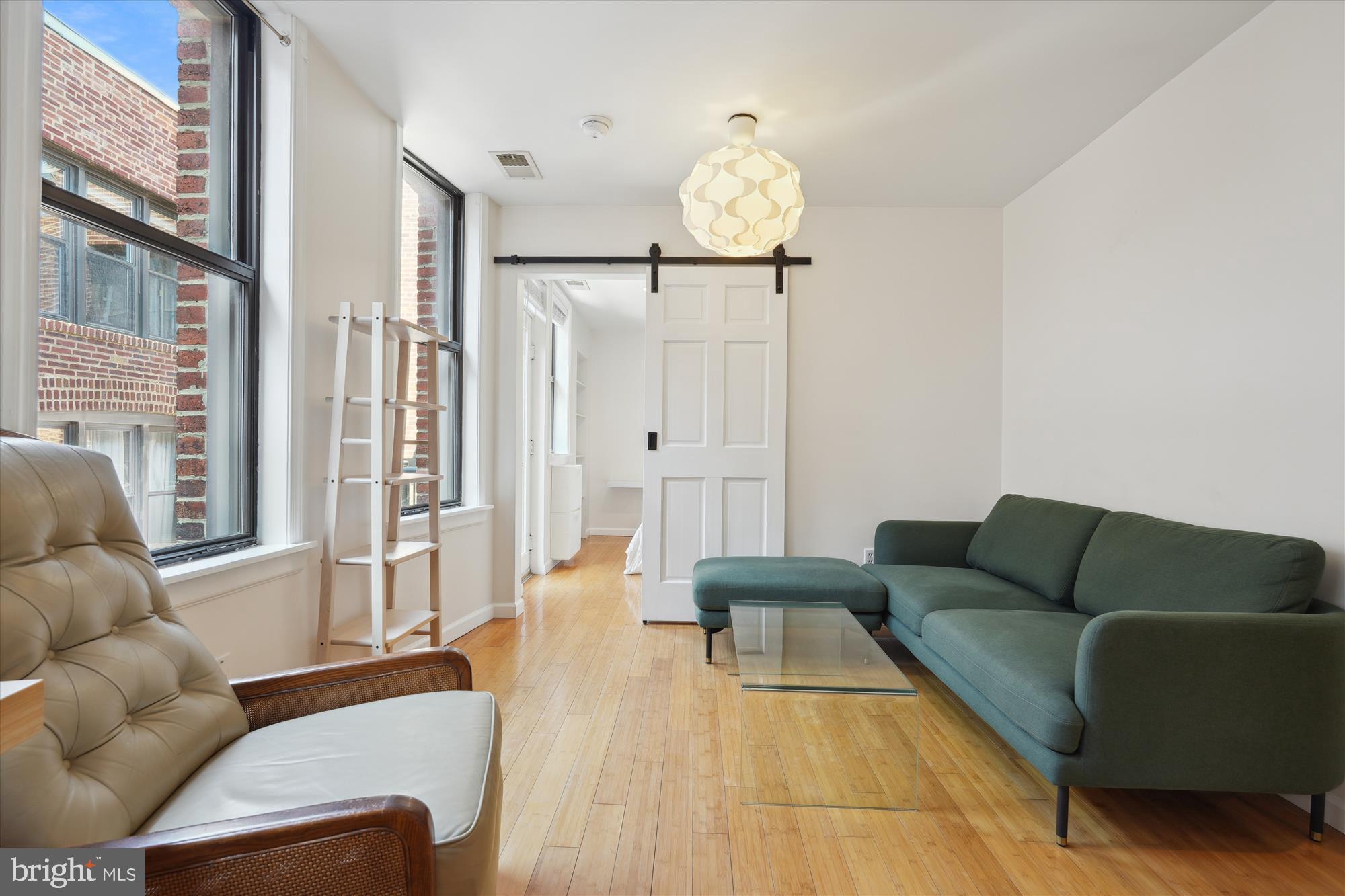 1842 CALIFORNIA ST NW #20B