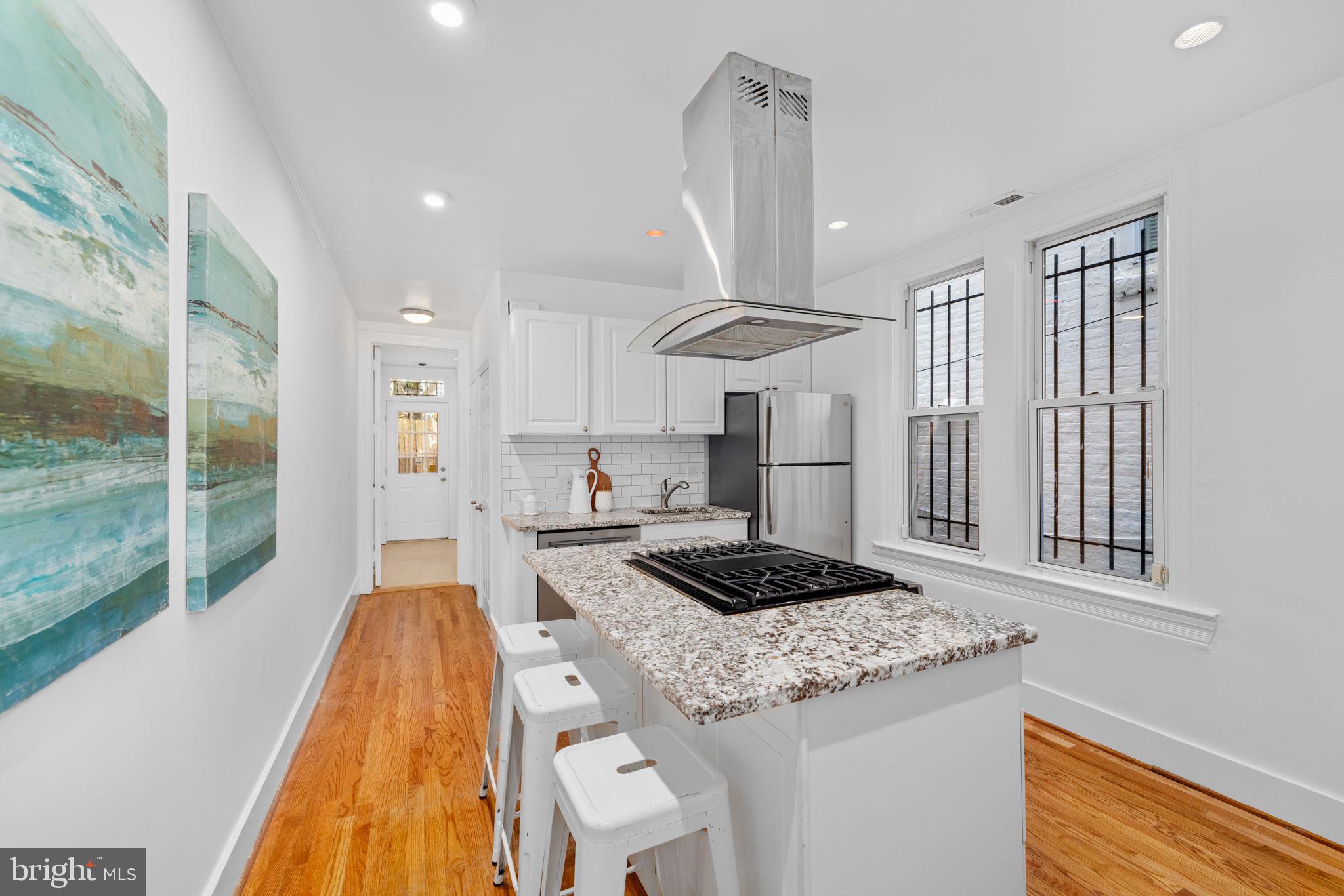 1524 5th St NW