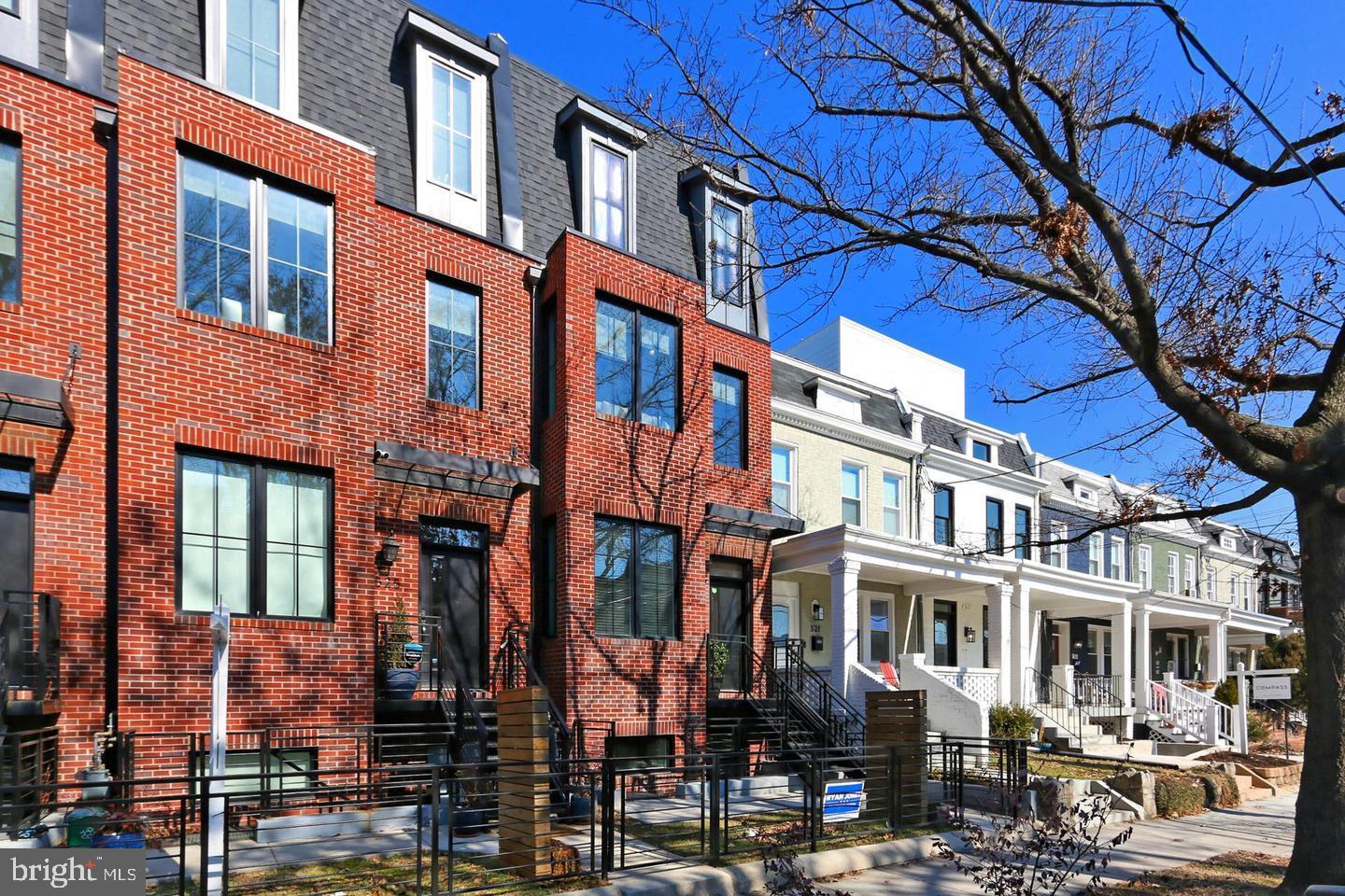 523 LONGFELLOW ST NW #1