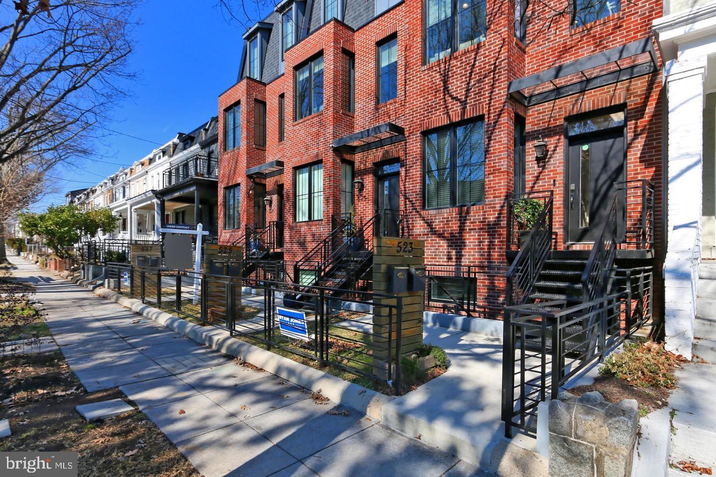 523 LONGFELLOW ST NW #1
