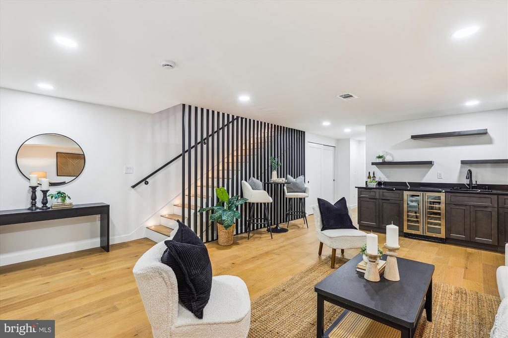 1333 Taylor St NW