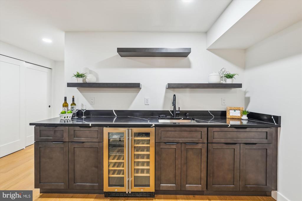 1333 Taylor St NW