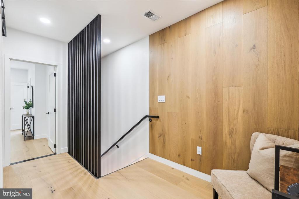 1333 Taylor St NW