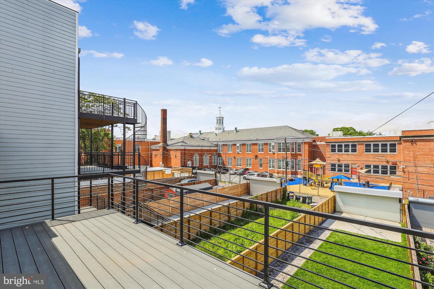 1333 Taylor St NW