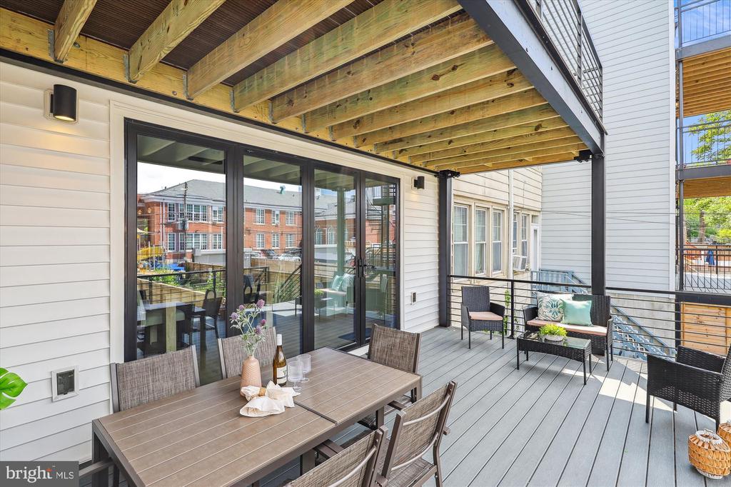 1333 Taylor St NW