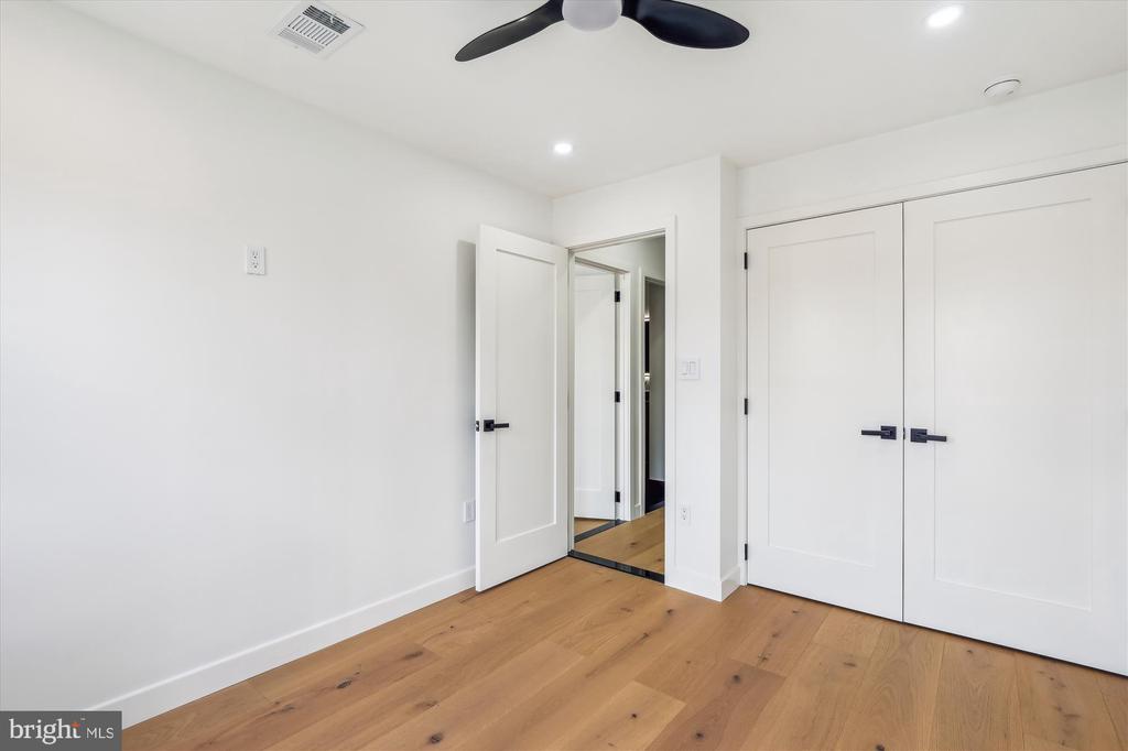 1333 Taylor St NW
