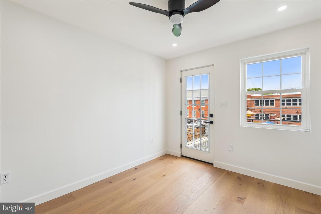 1333 Taylor St NW