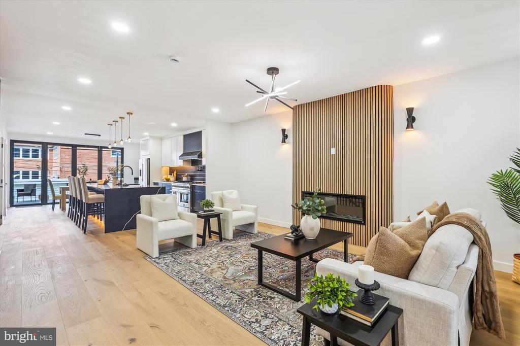 1333 Taylor St NW