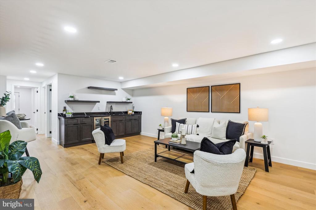1333 Taylor St NW