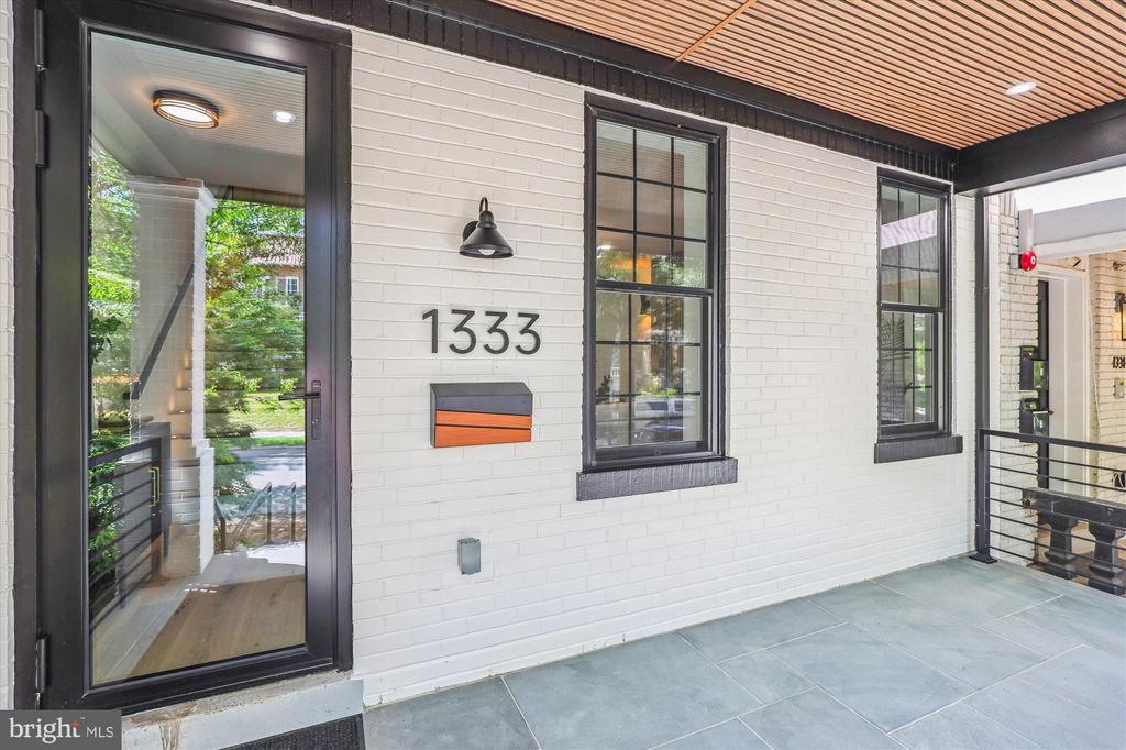 1333 Taylor St NW