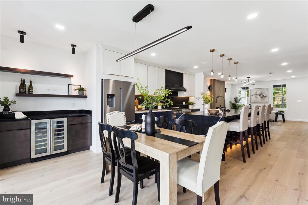 1333 Taylor St NW