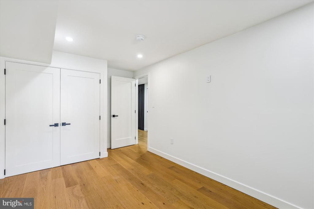 1333 Taylor St NW
