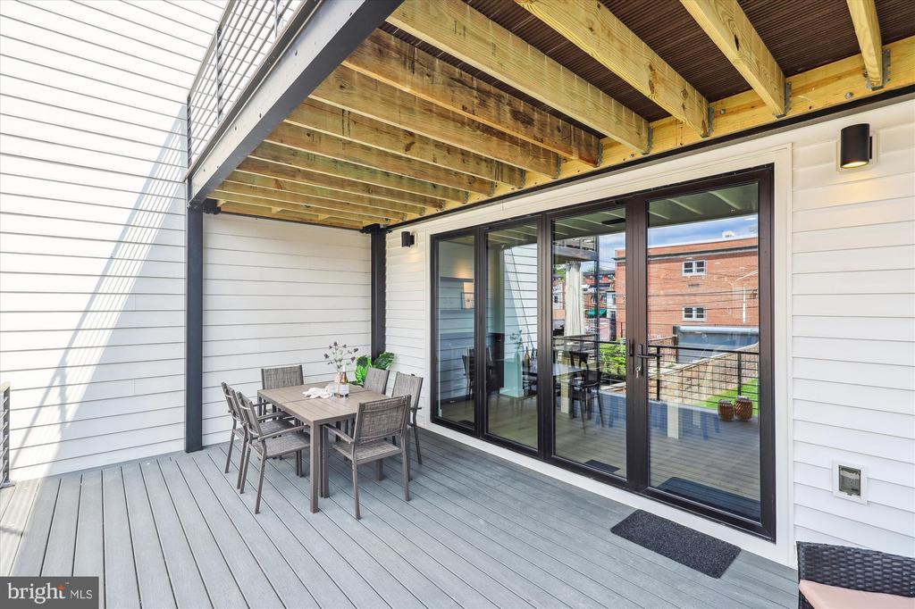 1333 Taylor St NW