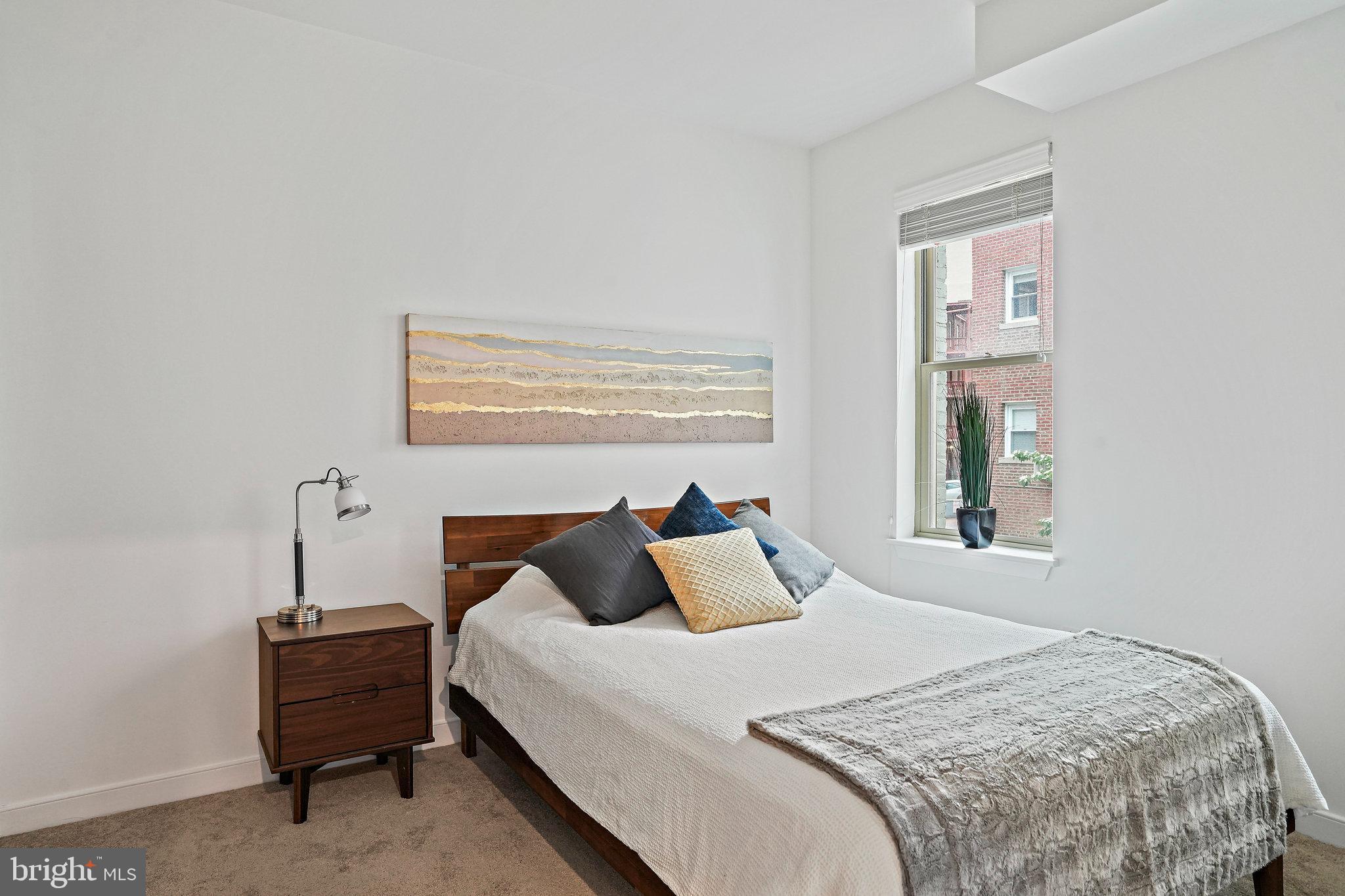 1445 N St NW #205