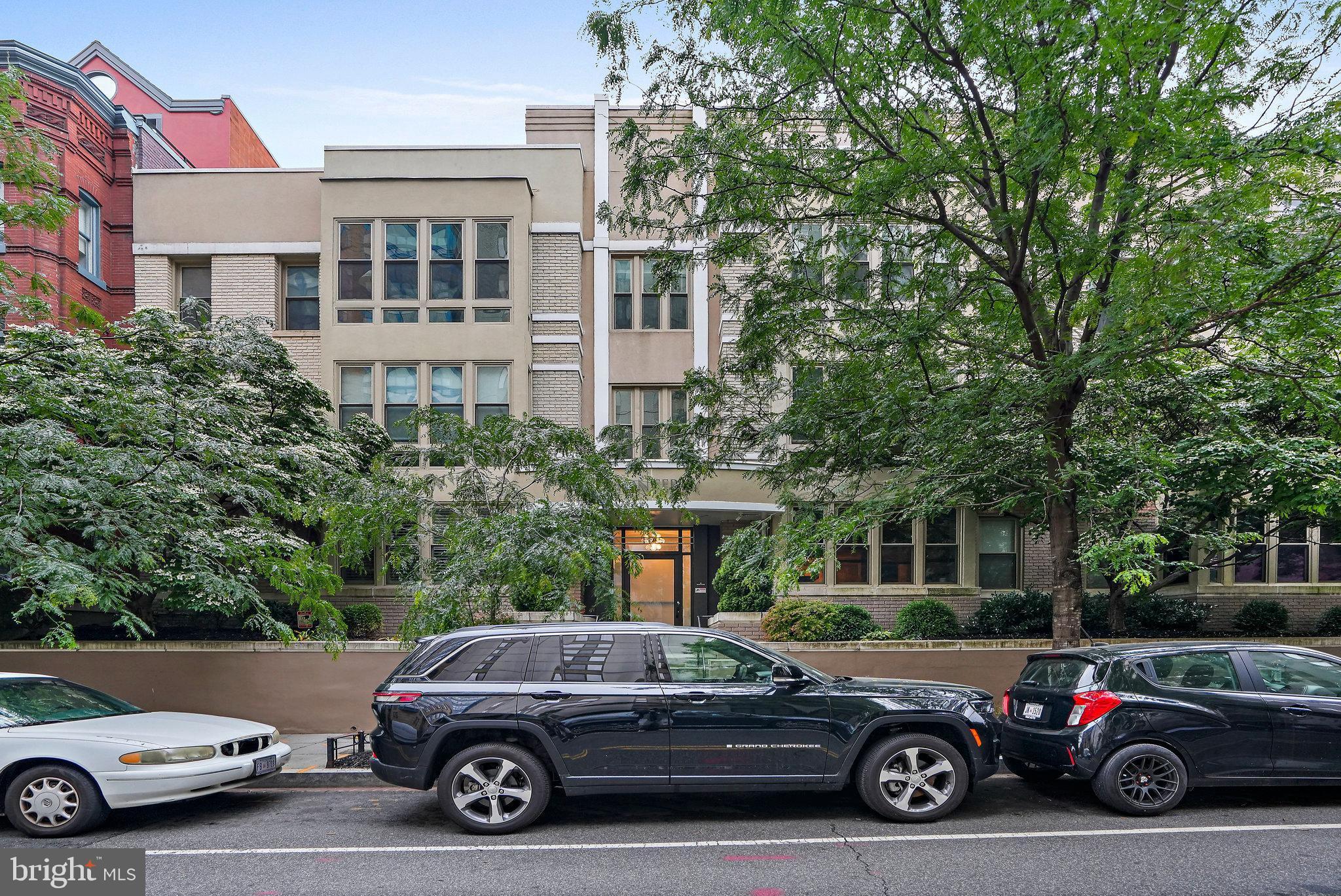 1445 N St NW #205