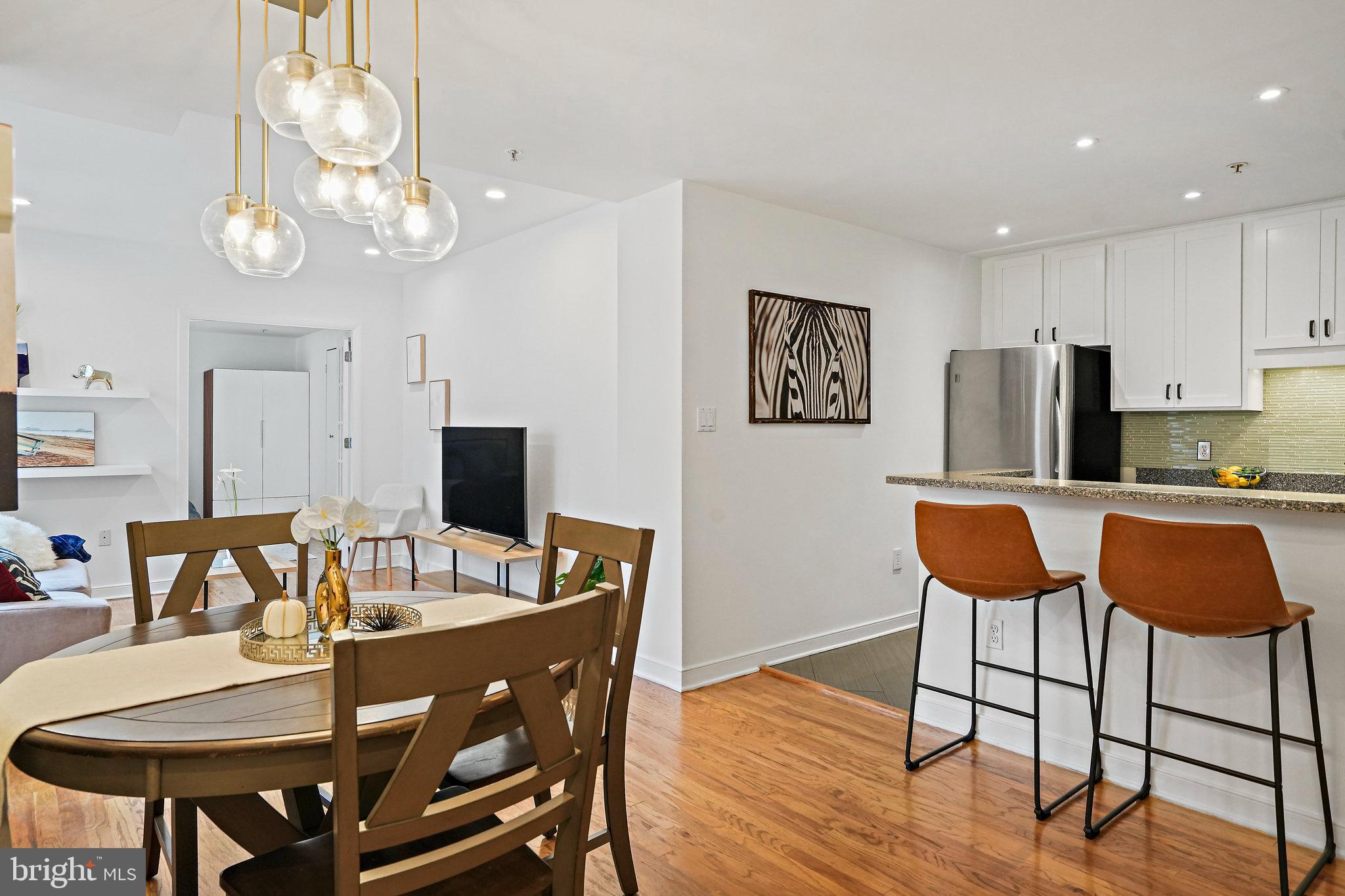 1445 N St NW #205