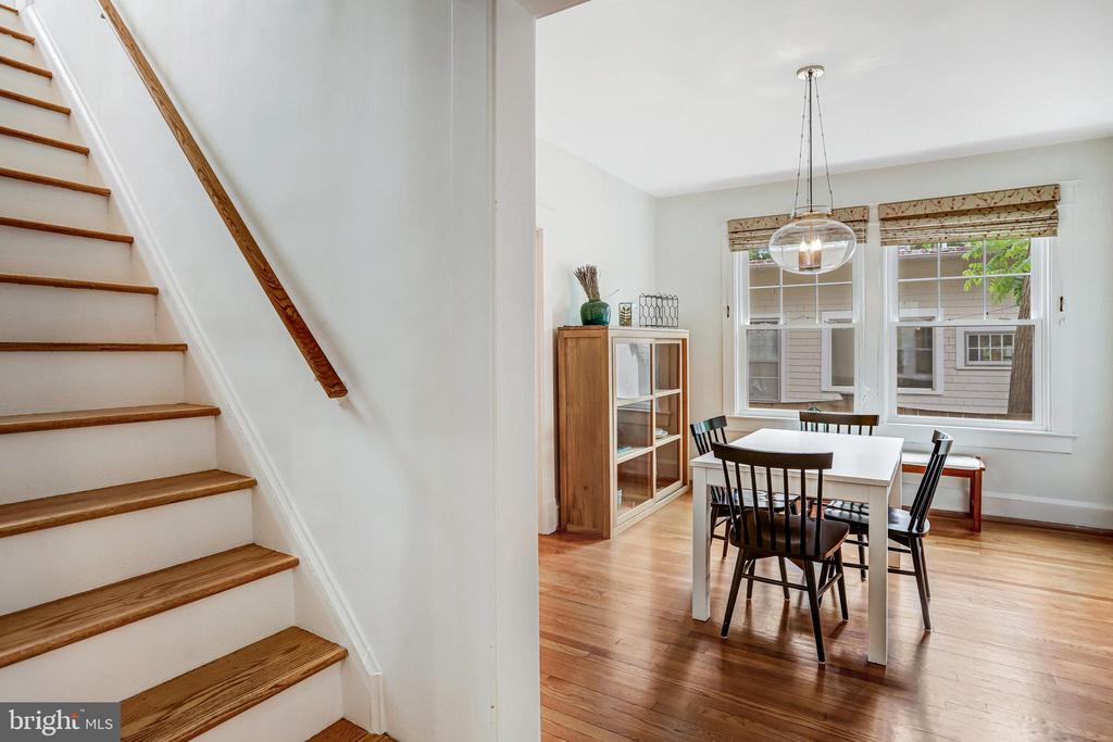 815 Aspen St NW