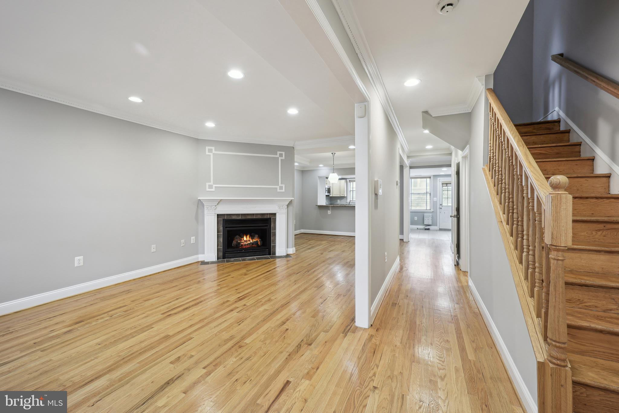 428 EMERSON ST NW